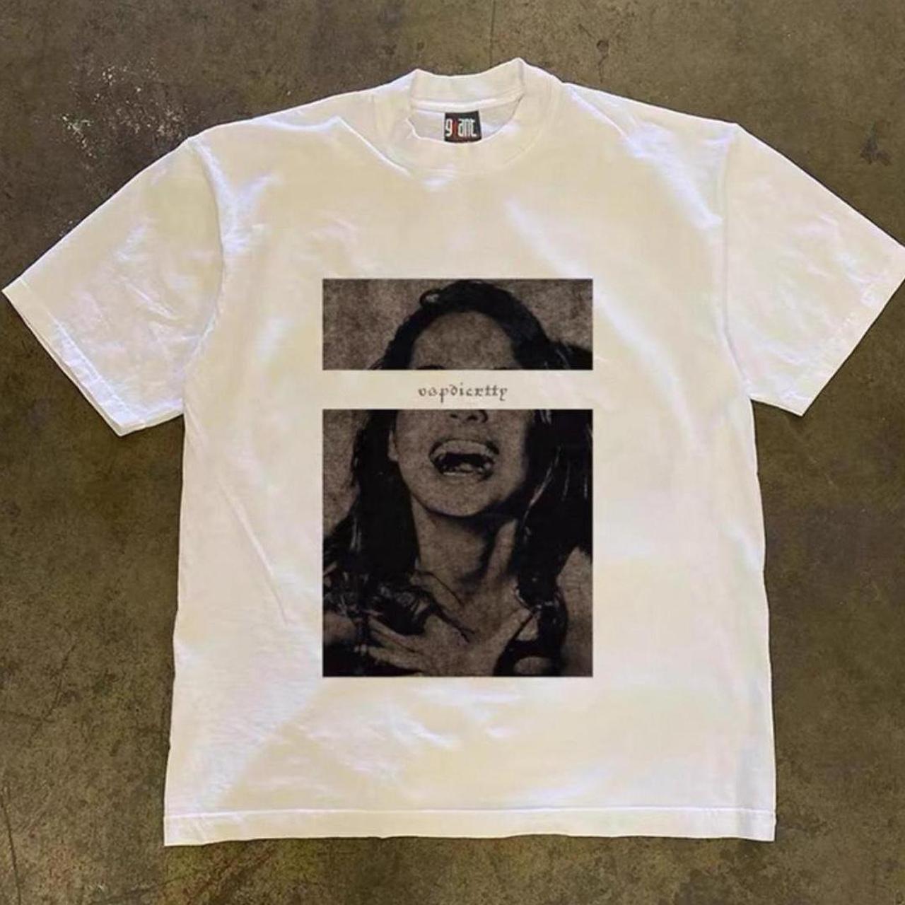 Screaming graphic tee