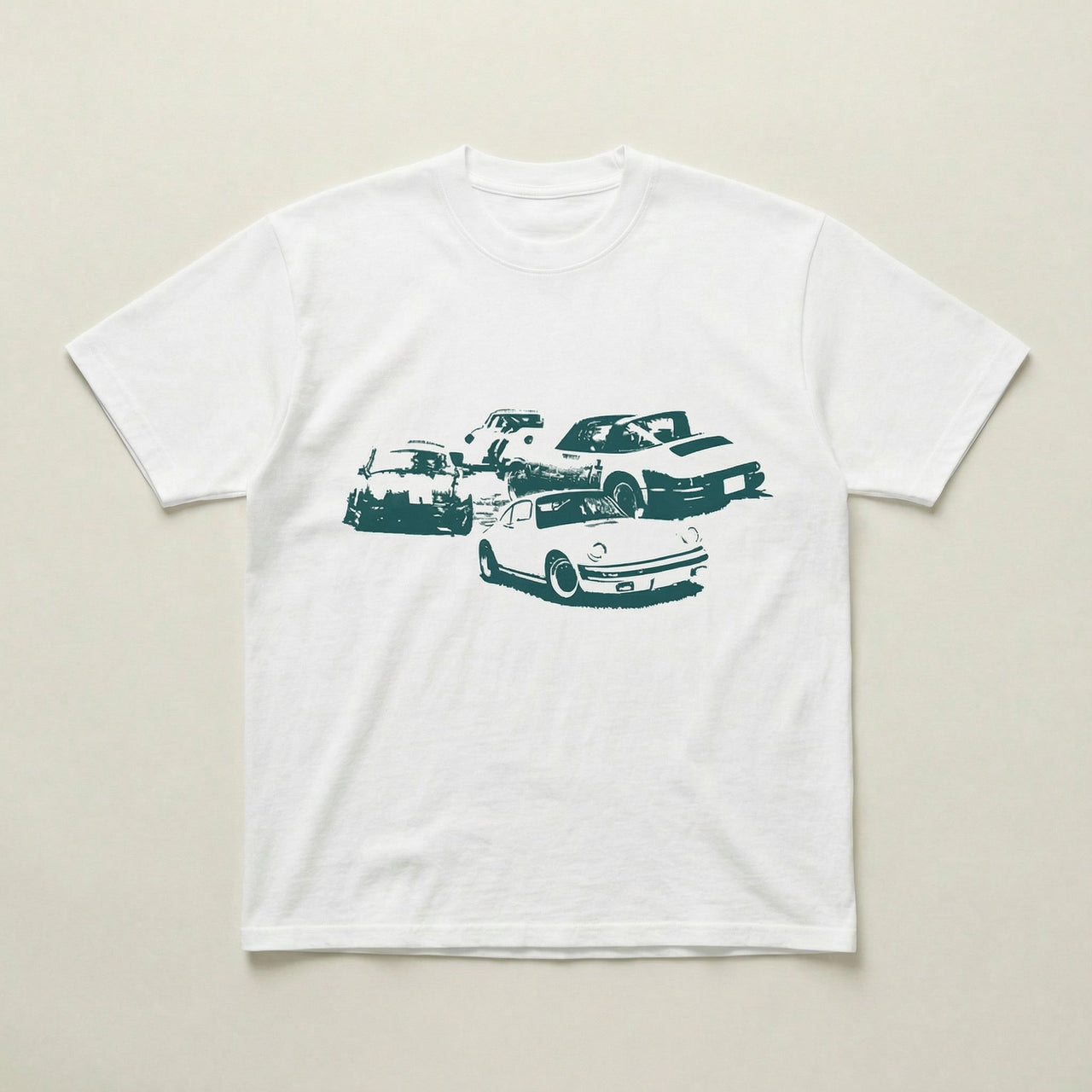 Schweres T-Shirt mit Autos-Grafik