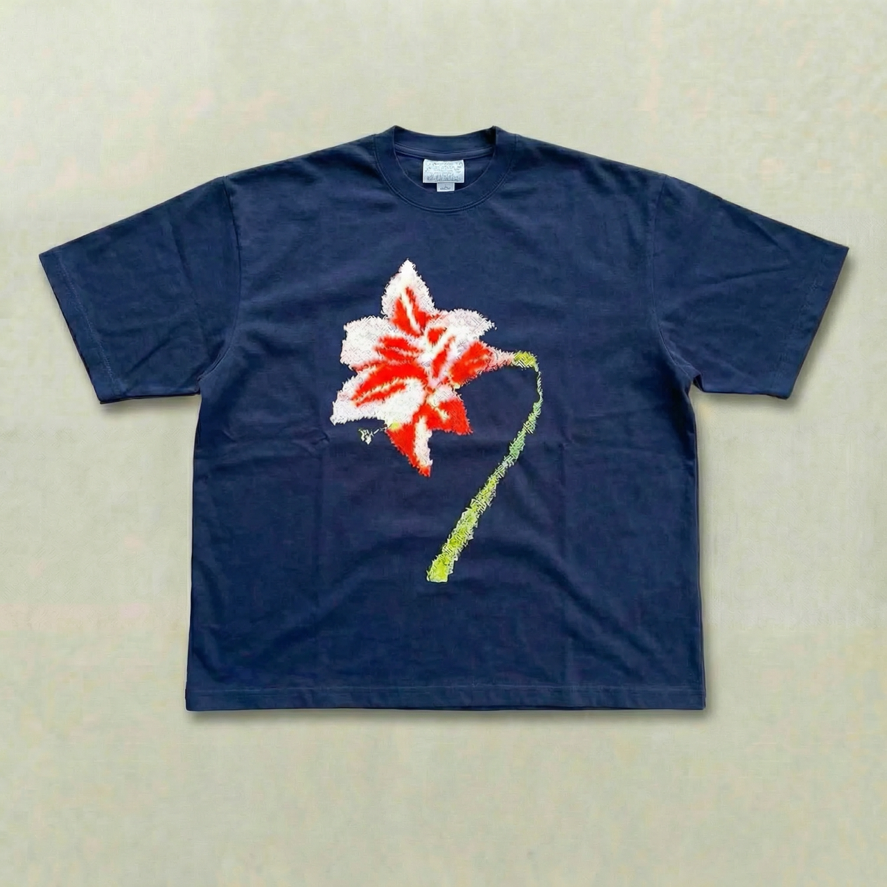 Blue hibiscus Heavyweight tee