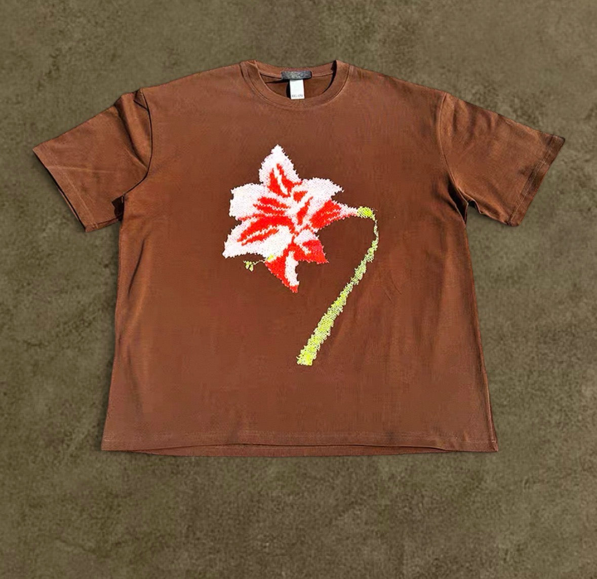 Brown hibiscus standard tee