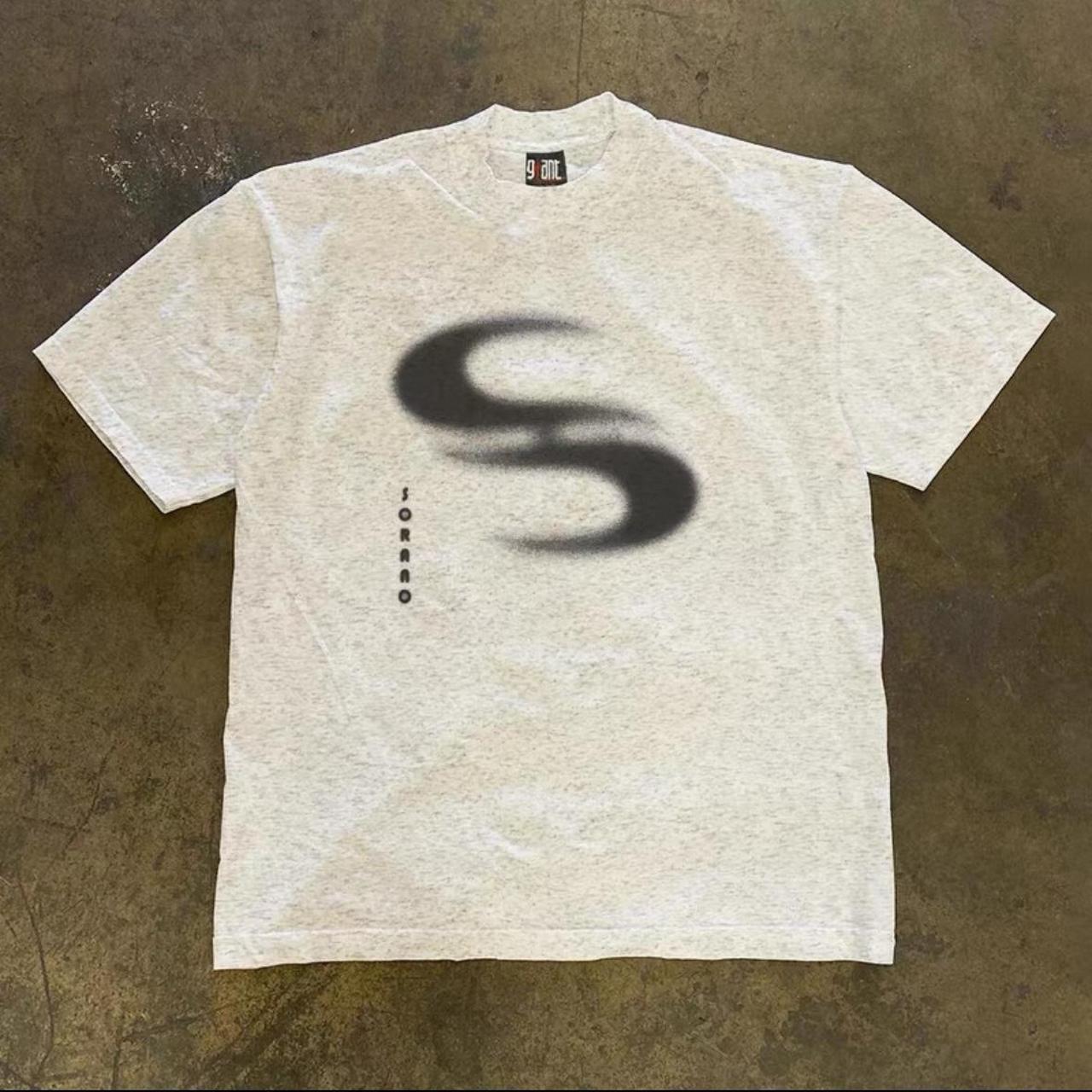 Grey S wave tee