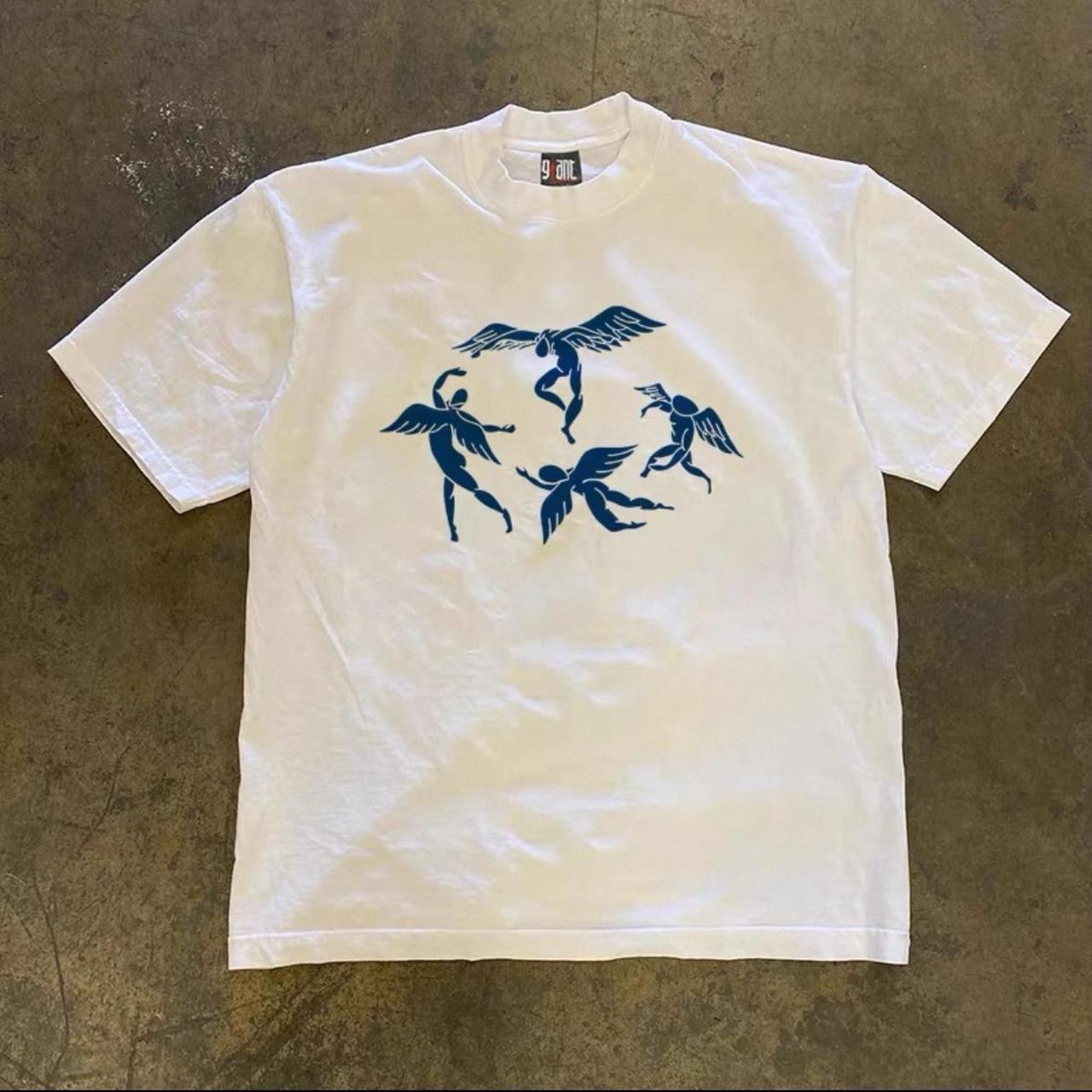 Dancing angel heavyweight tee