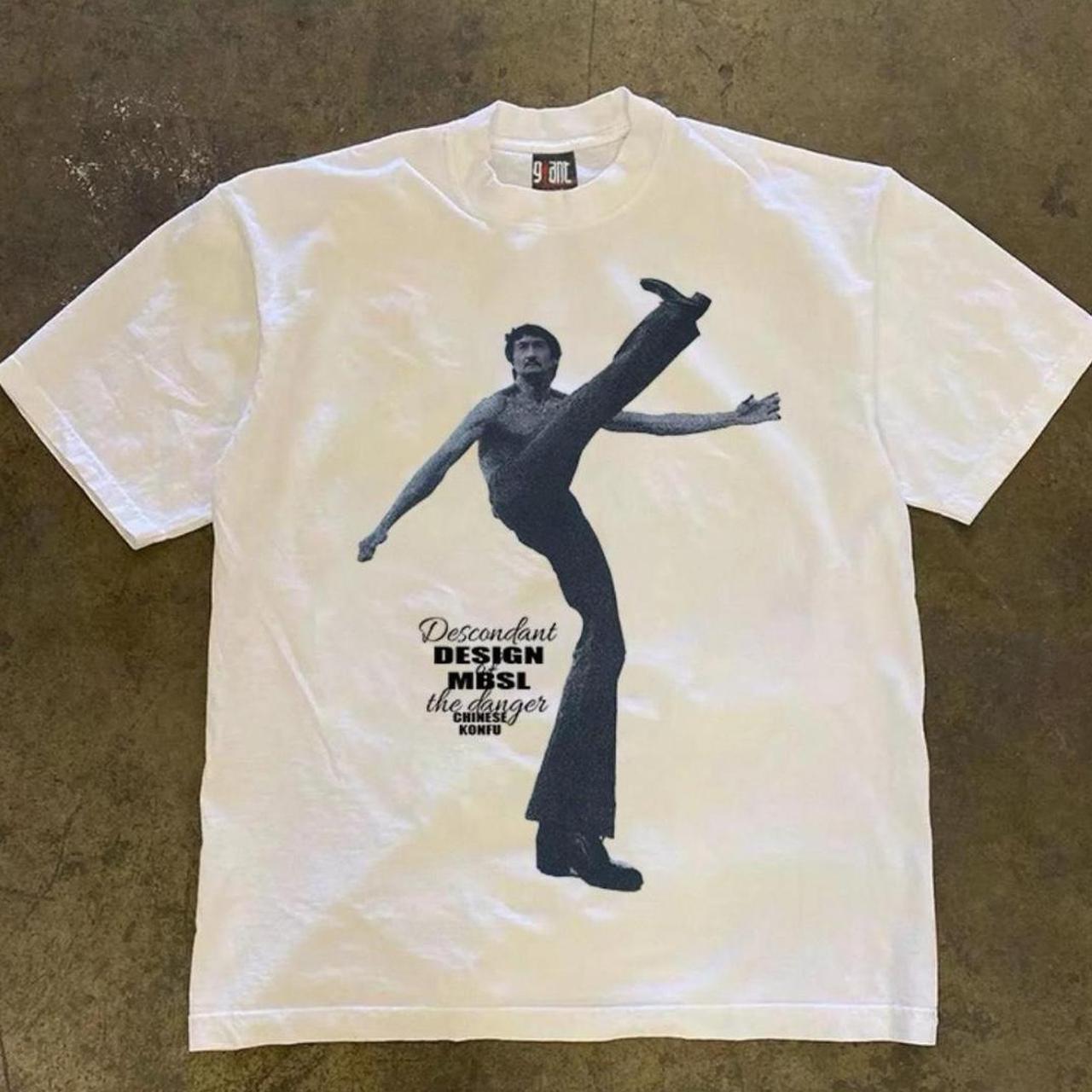 Leg Up Graphic standard tee