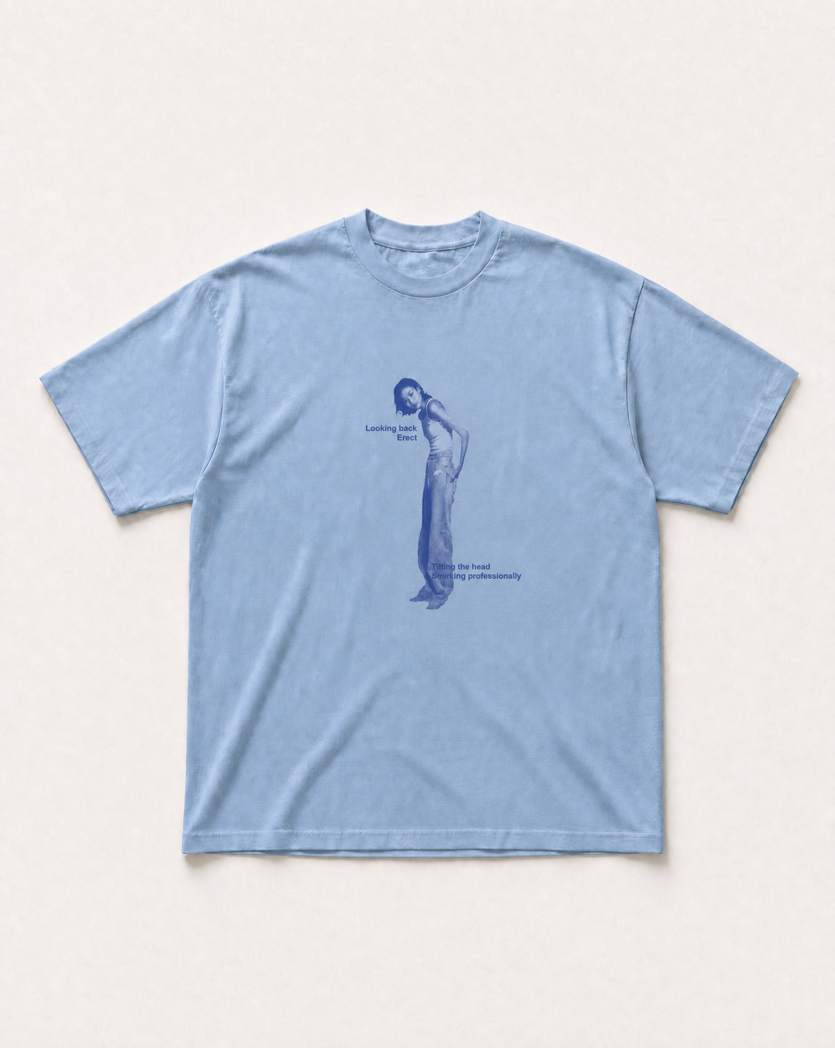 Baby blue Looking back heavyweight tee