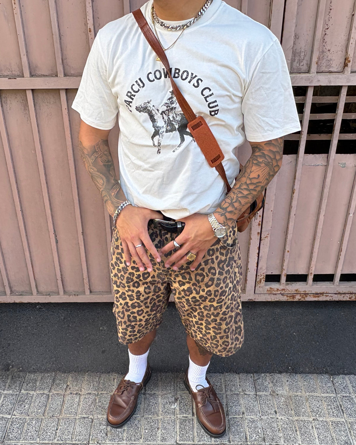 Cowboy club heavyweight tee | Ale, 181cm / 5'11", wearing size Medium (Classic Fit)