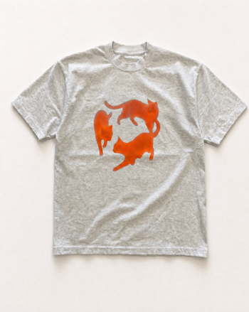 Dancing cat heavyweight tee