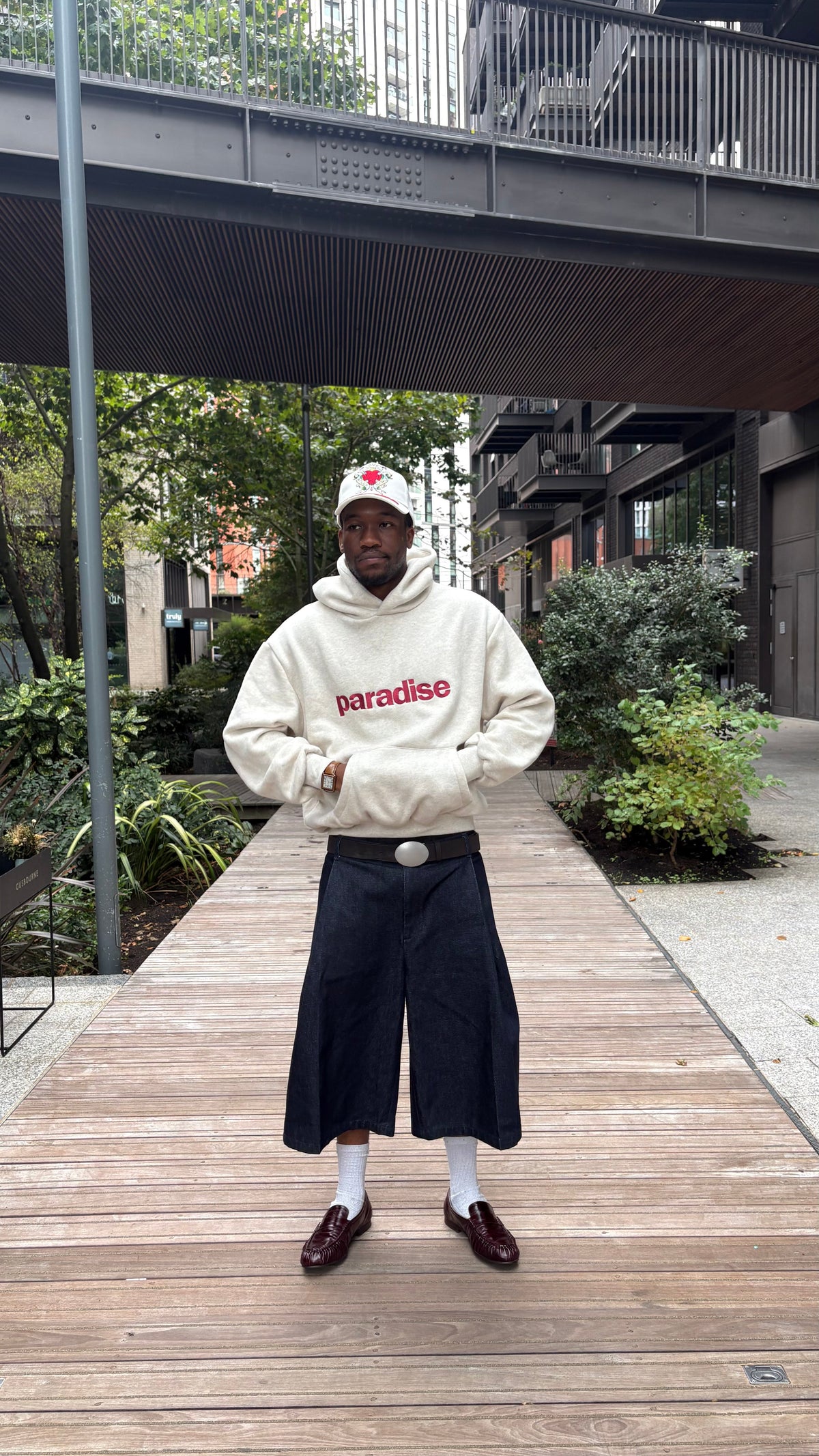 Cream Paradise heavyweight hoodie