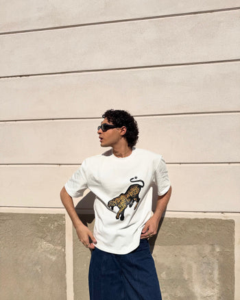 Leopard star Heavyweight tee | Andrea, 183cm / 6'0", wearing size Medium (Boxy Fit)