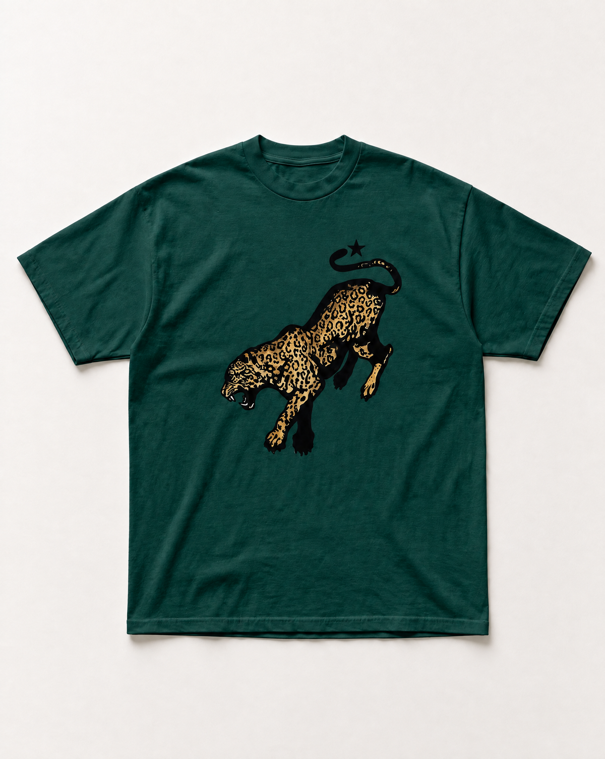 Green Leopard star heavyweight tee