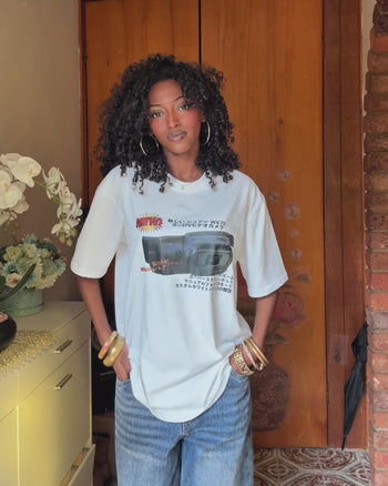 Camcorder Heavyweight tee | Mouna, 170cm / 5'7", wearing size M