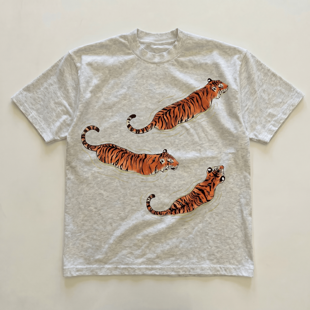 White Swimming tigers Heavyweight tee - PARCU